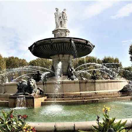Augustins Fountain Studio Cosy Aix Centre Historique A 3 Minutes De Cours Mirabeau -Wifi-Smart Tv-Rue Calme Aix-en-Provence Dış mekan fotoğraf