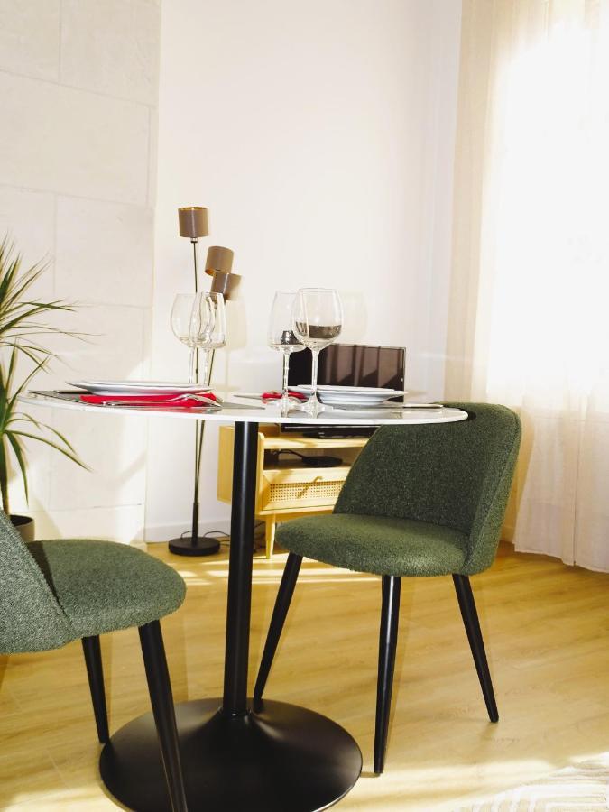 Augustins Fountain Studio Cosy Aix Centre Historique A 3 Minutes De Cours Mirabeau -Wifi-Smart Tv-Rue Calme Aix-en-Provence Dış mekan fotoğraf